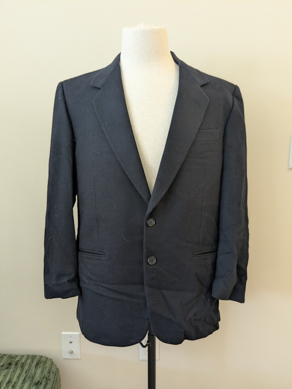 Classic Men's Black Blazer - Tailored Lapel Jacket Ermenegildo ZEGNA CASHMERE